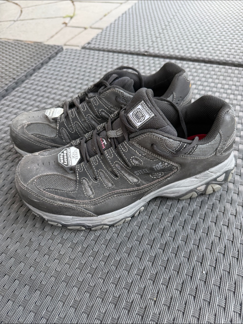 Skechers Men's Black Athletic Steel-Toe Sneakers